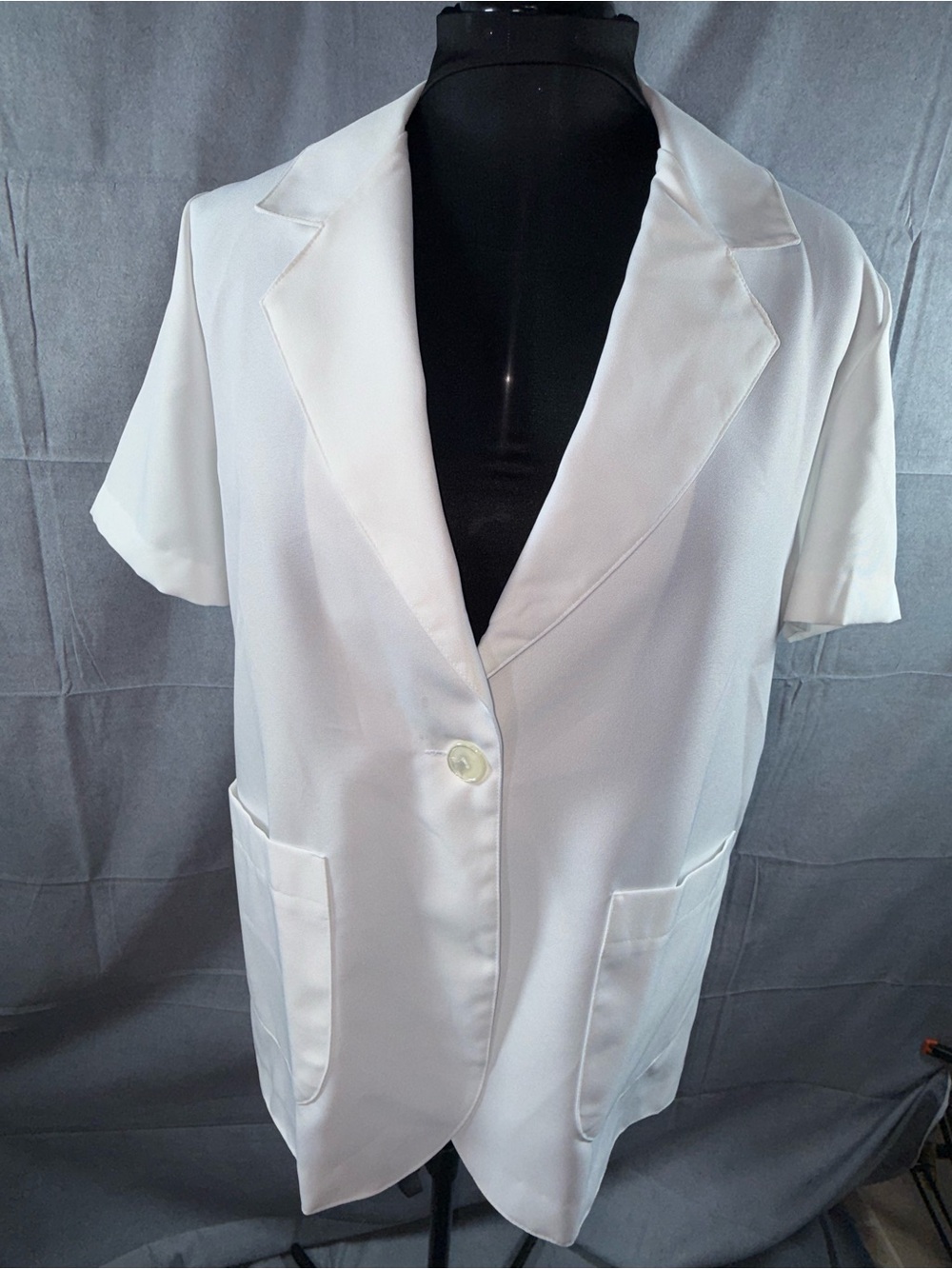 3123-Blair White Short Sleeve Single-Button Blazer